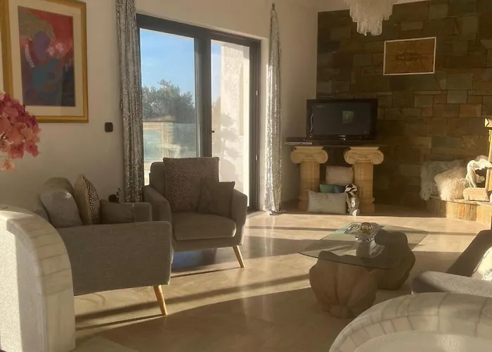 Villa Eleni-gennadi *