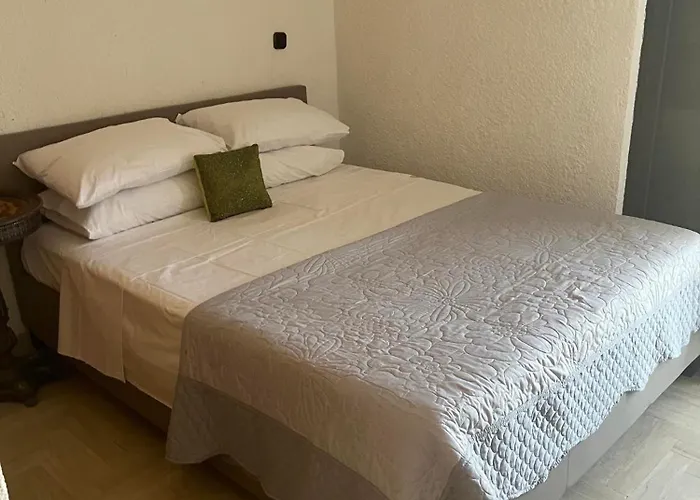 Villa Eleni-gennadi *